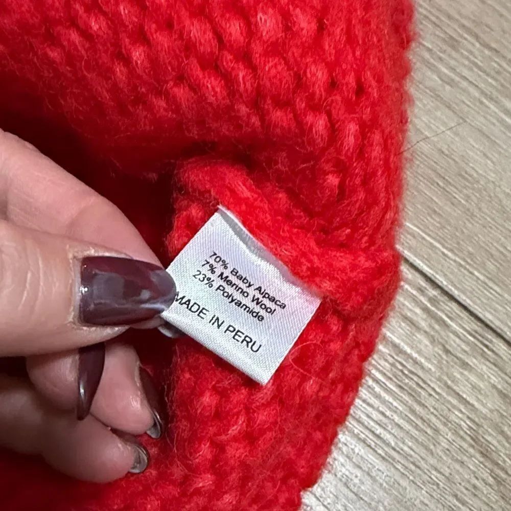 Ali Golden Merino Crew Cardigan - Picture 4 of 8
